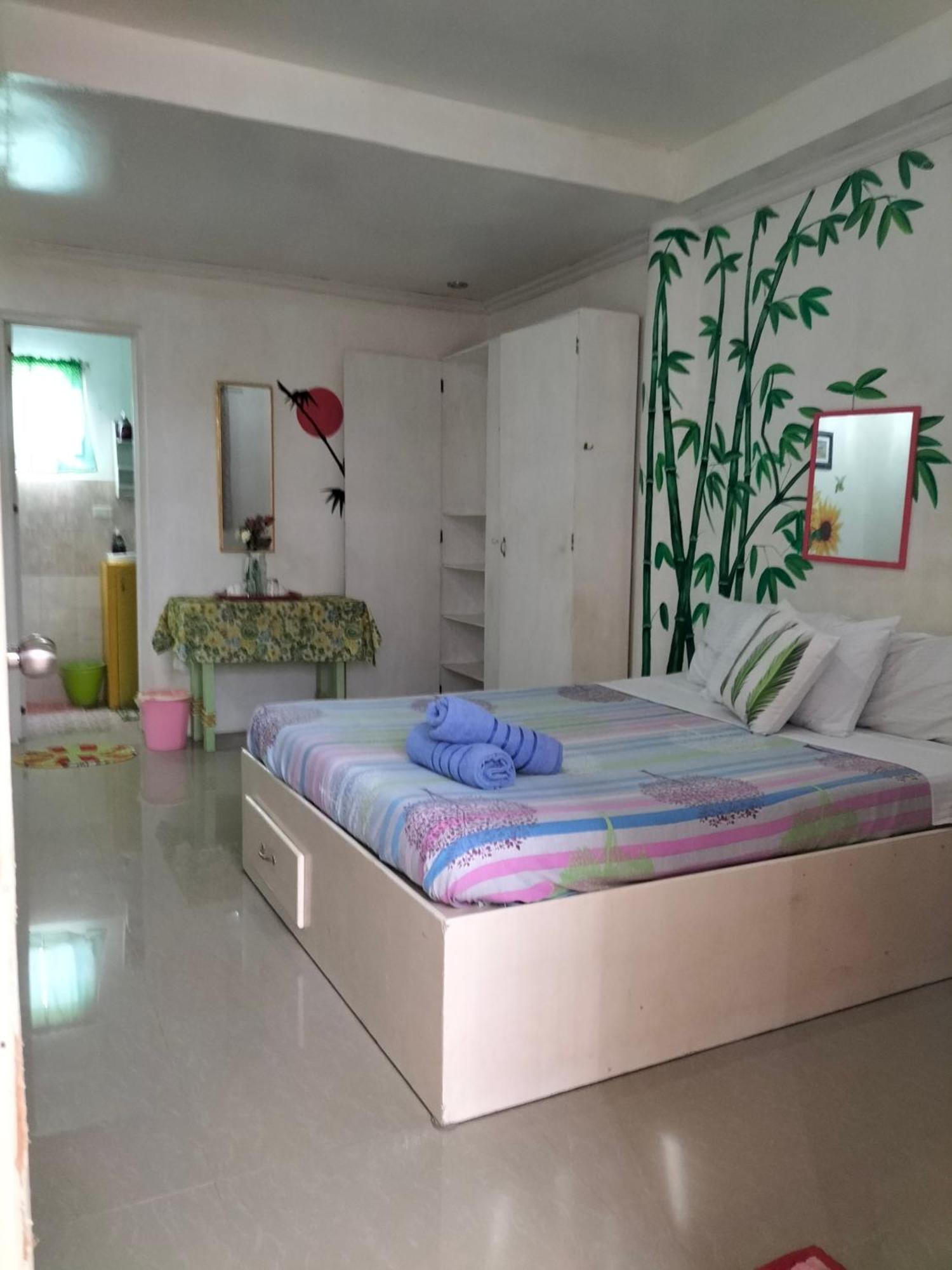 Cronin Residence Resort Oslob Εξωτερικό φωτογραφία