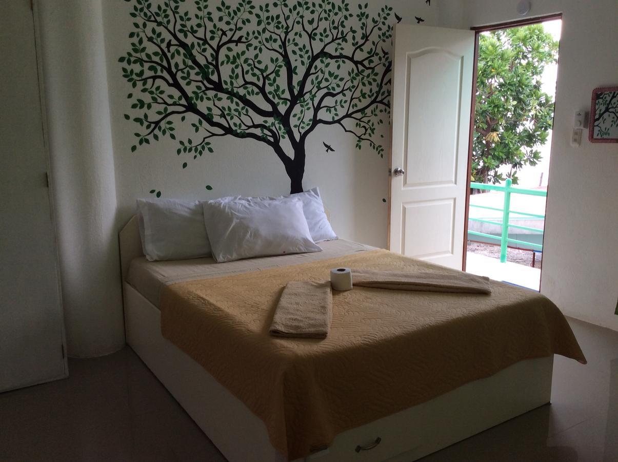 Cronin Residence Resort Oslob Εξωτερικό φωτογραφία