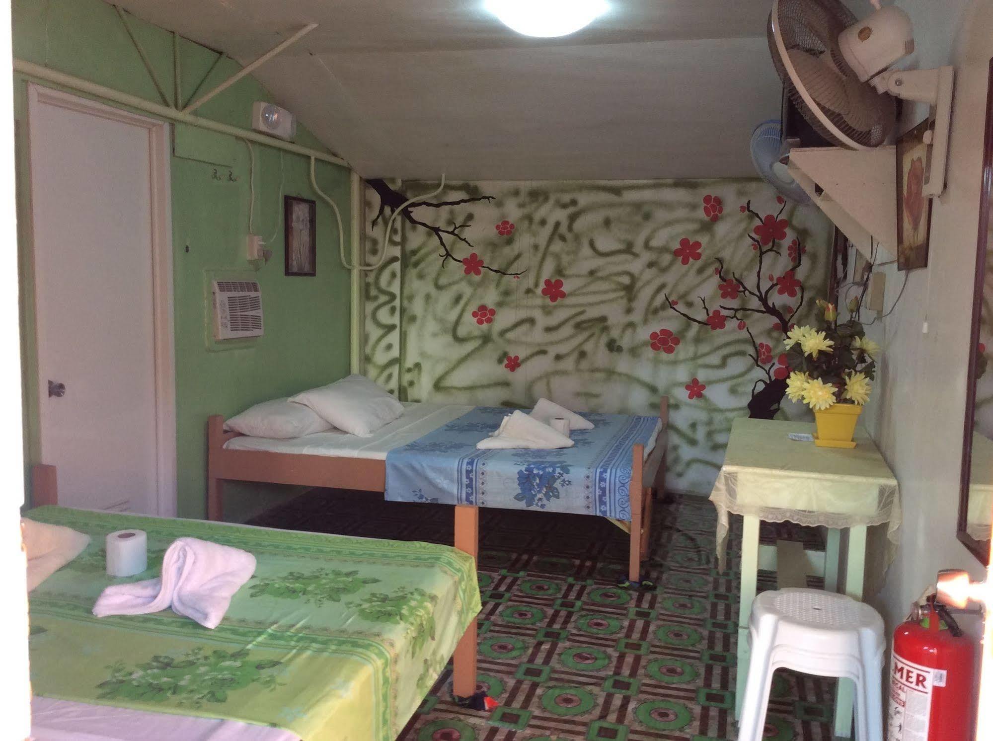 Cronin Residence Resort Oslob Εξωτερικό φωτογραφία