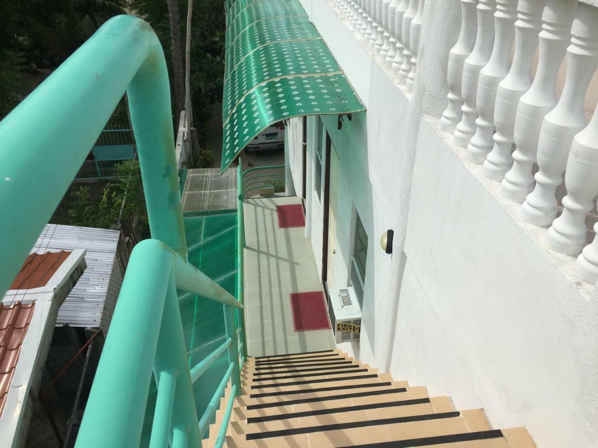 Cronin Residence Resort Oslob Εξωτερικό φωτογραφία